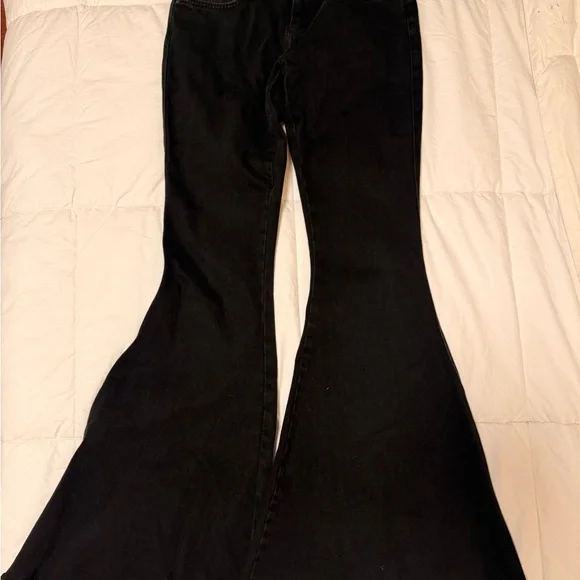 We The Free Women's Dark Jeans - Picture 5 of 6